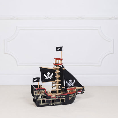 Barborossa Pirate Ship With 2 Wooden Characters
